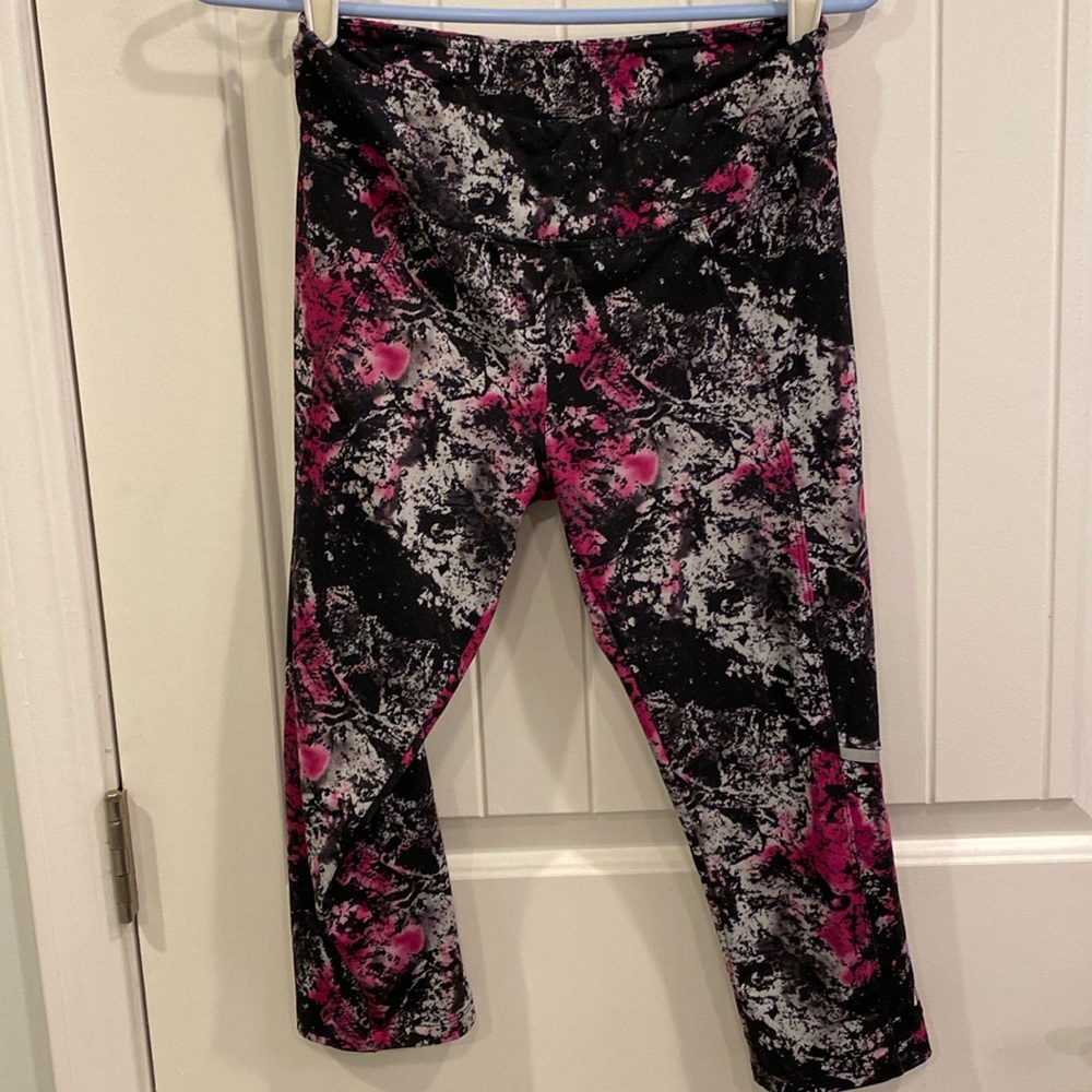 Workout capris